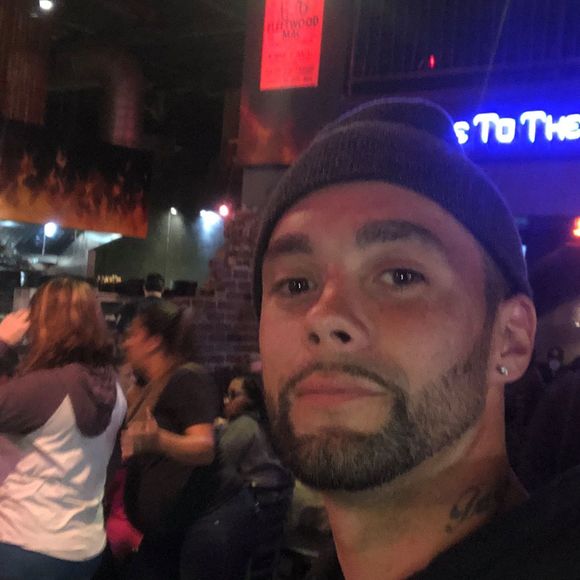 Meet your Posher, Robby - Picture 1 of 1